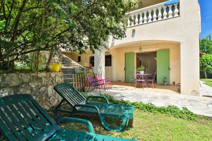 Gîte pour 4 personnes, avec jardin, animaux acceptés à Le Bar-sur-Loup - 4