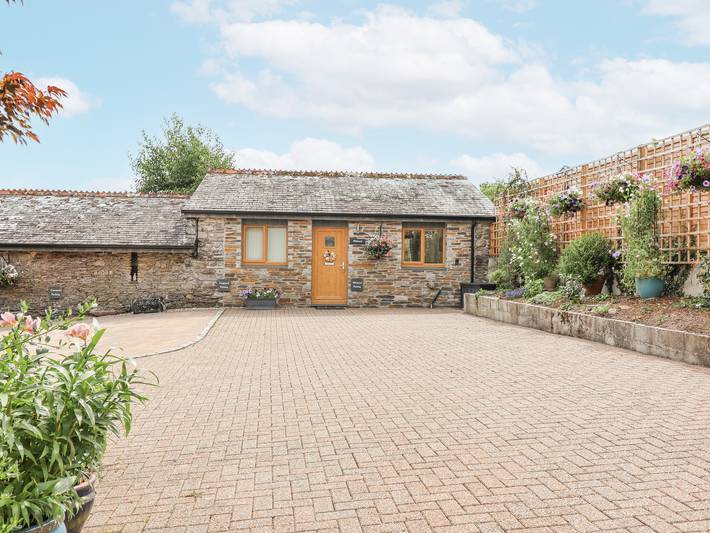 Cottage for 2 people, with yard in Cornwall