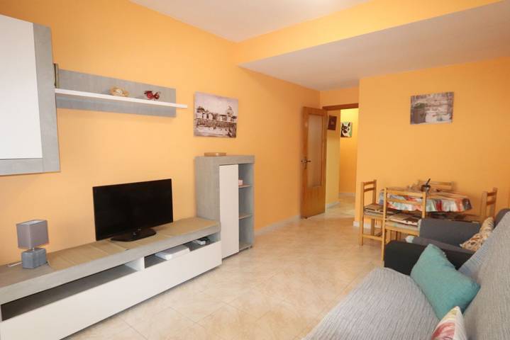 Ganze Wohnung, Ferienwohnung für 2 Personen mit Balkon/Terrasse in Santa Pola, Costa Blanca