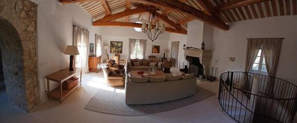 Cottage pour 17 personnes, avec vue ainsi que sauna et piscine à Redortiers