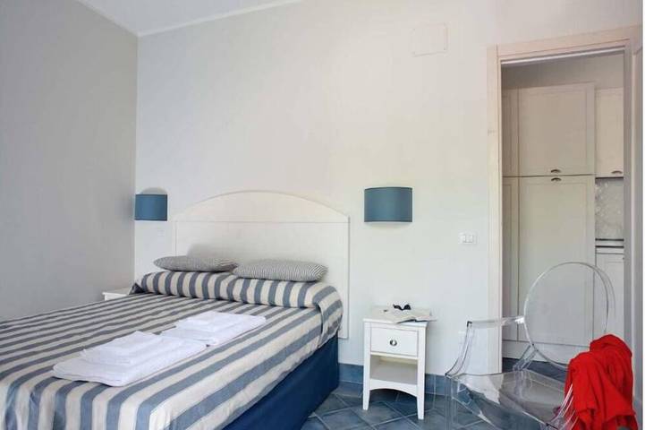 Appartamento vacanze per 4 persone, con piscina e giardino - 1