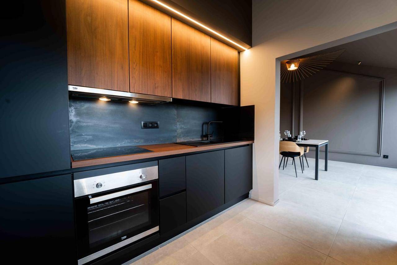Appartement entier, Two-Bedroom Apartment in Mons (Hennegau), Hainaut