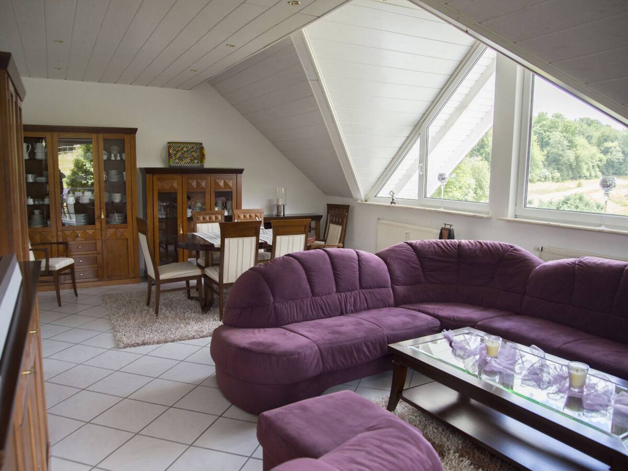 Ganze Wohnung, Apartment im Taunus für 4 Gäste Von Belvilla in Steckenroth, Hohenstein
