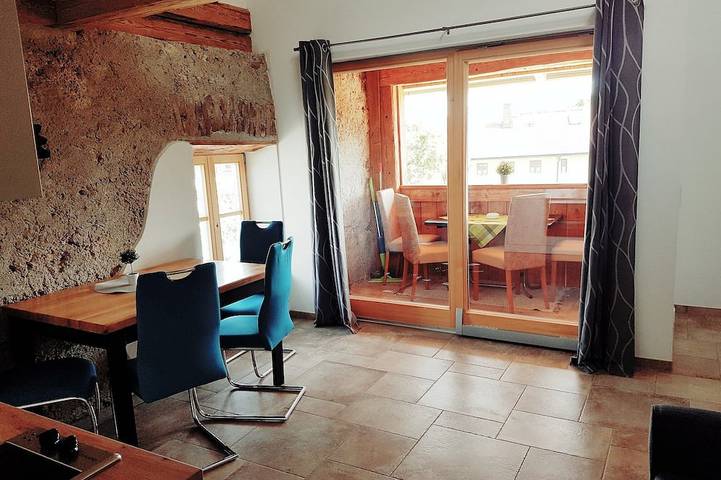Ferienwohnung für 4 Personen, mit Balkon in Tittmoning