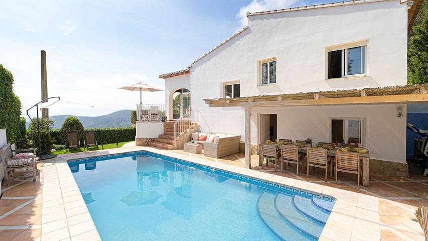 Villa per 6 persone, con terrazza e piscina nonché giardino in Costa de Valencia