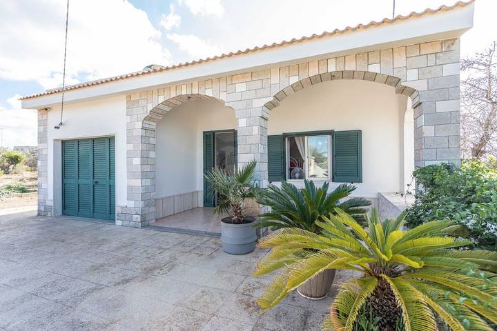 Villa pour 10 personnes, avec jardin, animaux acceptés - 1
