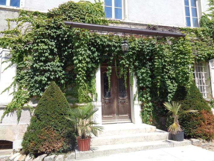 Gîte pour 3 personnes, avec jardin à Saint-Genix-sur-Guiers - 4