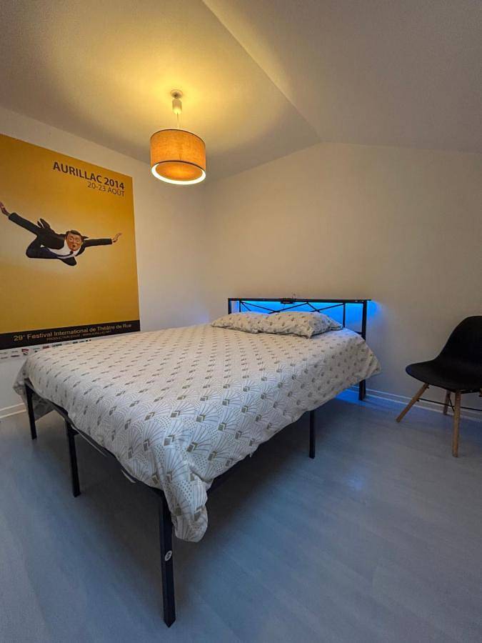 Appartement entier, Three-Bedroom Apartment in Aurillac, Région d'Aurillac