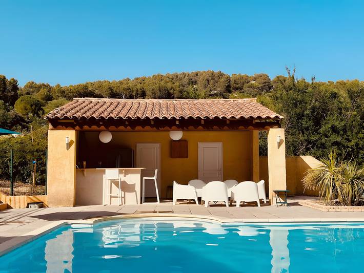 Location de vacances pour 12 personnes, avec jardin et bassin pour enfant, adapté aux familles à Mérindol - 3