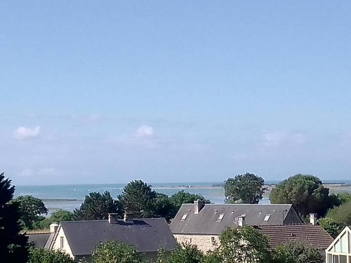 Location de vacances pour 6 personnes, avec vue et jardin à Tourville-sur-Sienne - 2