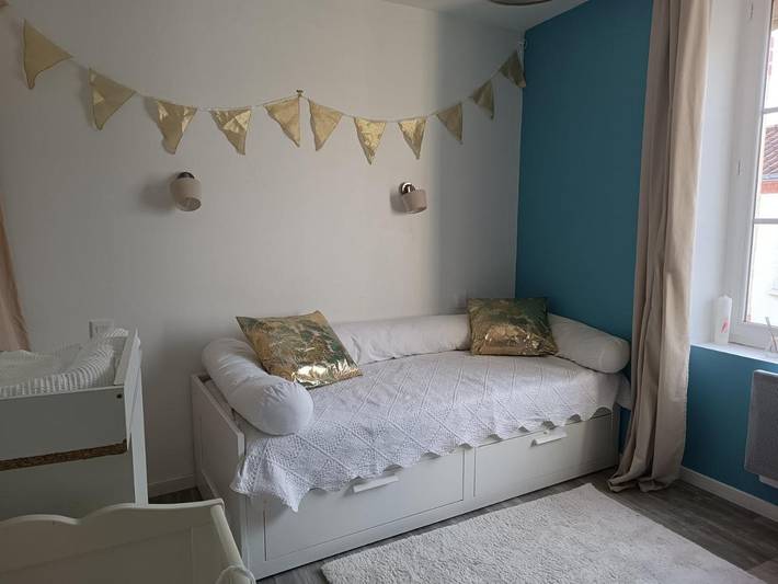 Location de vacances pour 4 personnes, avec vue et terrasse à Chambretaud - 2