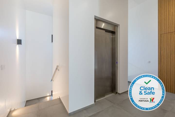 Chalet para 16 personas, con jardín además de jacuzzi y balcón en Algarve - 2