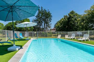 Location De Vacances pour 4 Personnes dans Lesperon, Landes, Photo 1