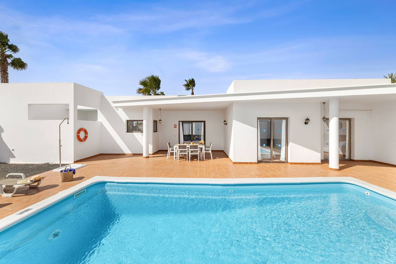 Villa Dafne by Escapehome in Playa Blanca, Yaiza