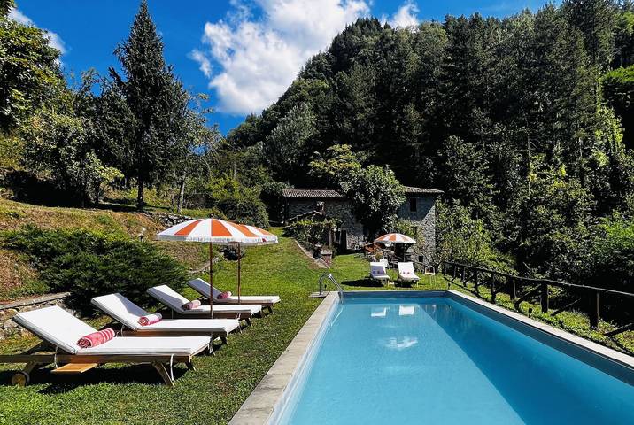 Agriturismo per 7 persone, con Terrazza e Giardino in Garfagnana