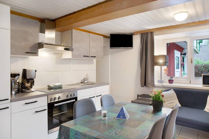 Ganze Wohnung, Ferienwohnung "Wasserfall" in Molltaler Appartements mit Bergblick, privater Terrasse & Wlan in Hohe Tauern, Stall
