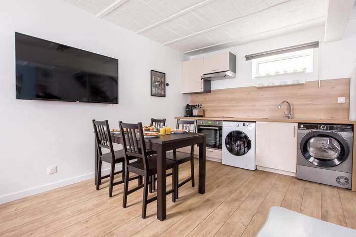 Gîte pour 5 personnes, avec jardin à Comines (Nord)