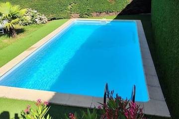 Gîte pour 10 personnes, avec piscine à Saint-Barthélemy-le-Plain