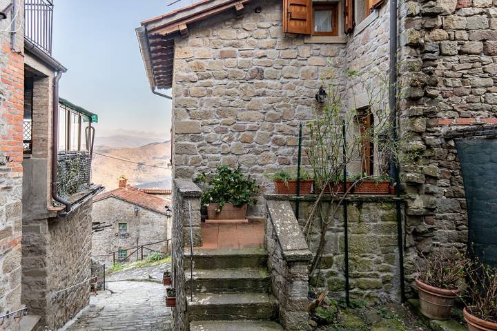 Location de vacances pour 6 personnes, animaux acceptés à Poppi - 2