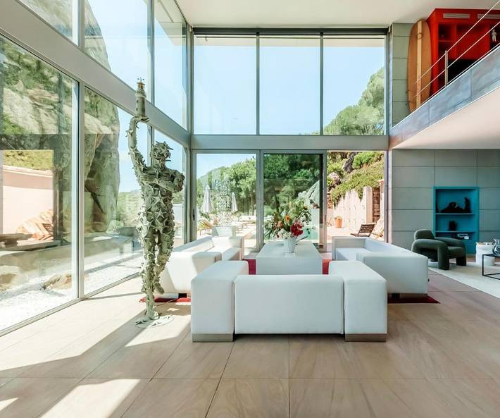 Casa rural para 11 personas, con vistas además de piscina y jardín en Sotogrande - 4