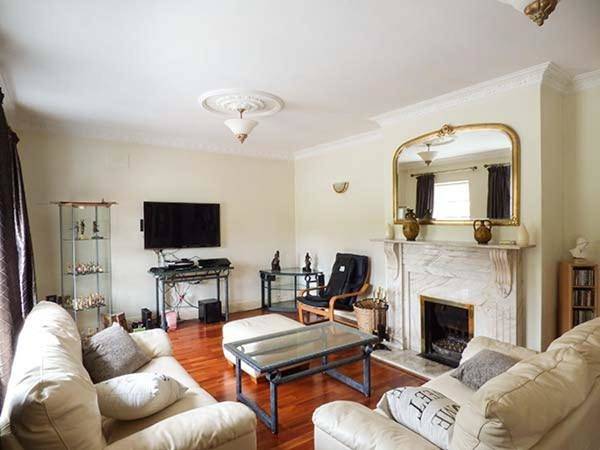 Location de vacances pour 6 personnes, avec jardin à Fermoy - 3