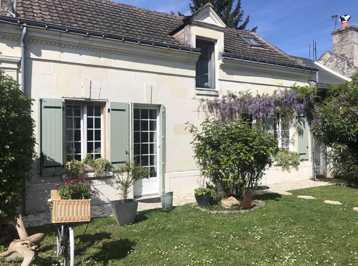 Chambre d’hôte pour 4 personnes, avec jardin et piscine à Chouzé-sur-Loire