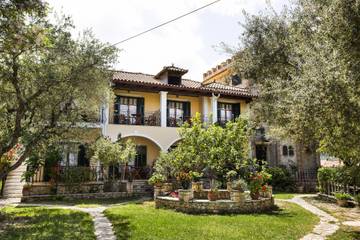 Gîte pour 3 personnes, avec jardin et balcon à Zante