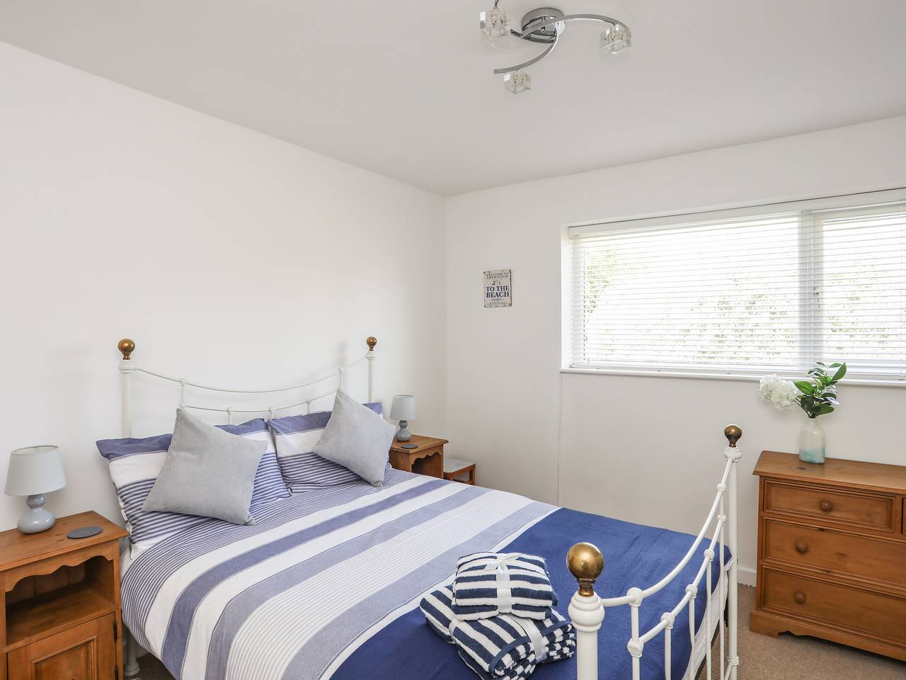 21 Cae Du in Abersoch, Gwynedd