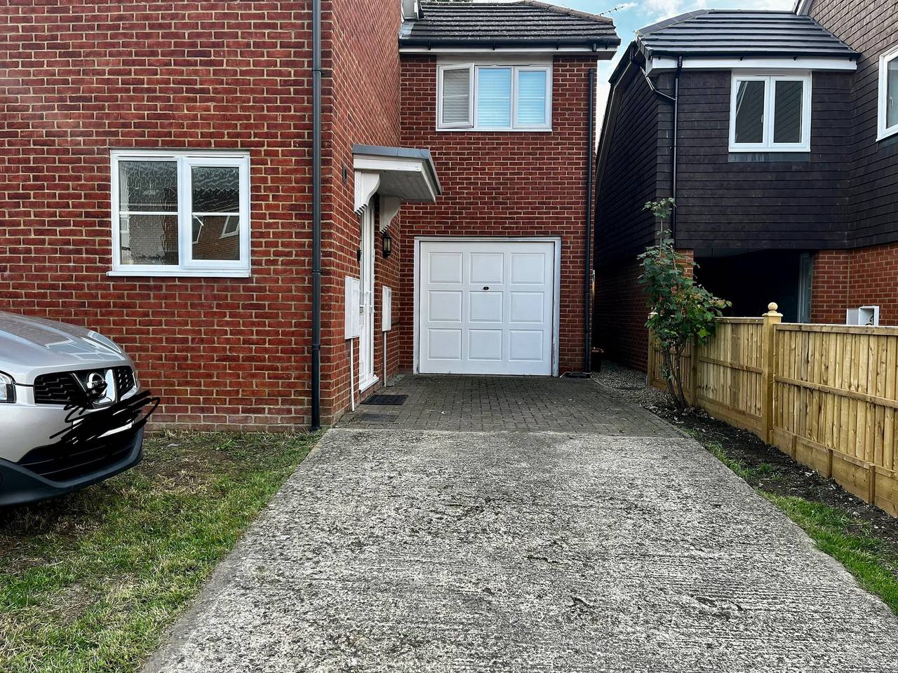 Holiday Rental for 9 People in Ashford, Kent