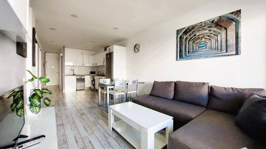 Appartamento vacanze per 4 persone, con balcone e piscina nonché panorama - 1