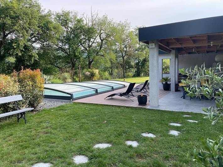 Gîte pour 6 personnes, avec piscine et jardin à Martres-Tolosane