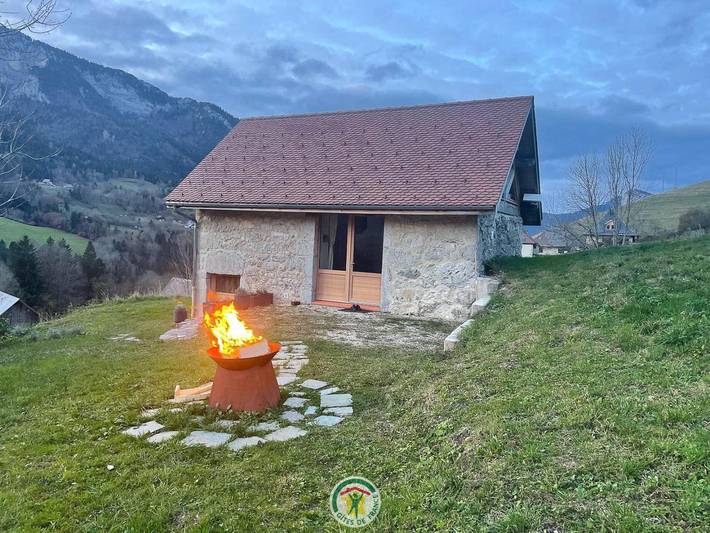 Gîte pour 3 personnes, avec jardin et sauna à Saint-Pierre-d'Entremont - 2