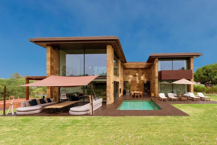 Villa pour 6 personnes, avec Balcon et Terrasse ainsi que Jardin et Piscine à Péninsule de Troia