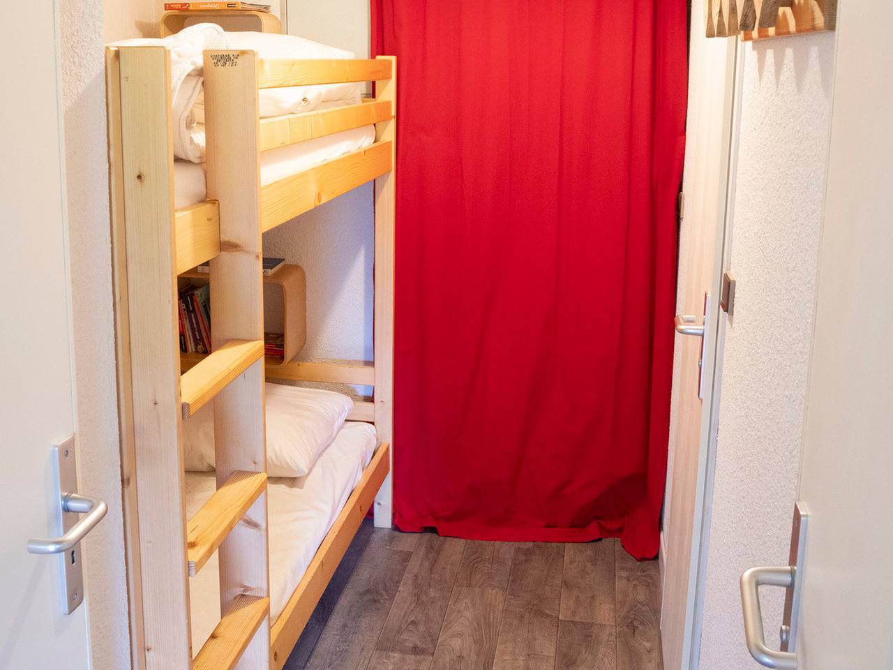 Studio entier, Studio cabine lumineux avec parking à Villard-de-Lans in Villard-de-Lans, Parc naturel régional du Vercors