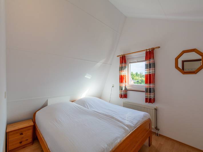 Ferienhaus für 4 Personen, mit Terrasse und Garten in Julianadorp - 3