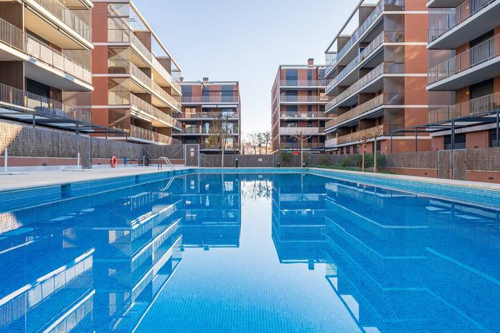 Gîte pour 5 personnes, avec jardin ainsi que vue sur le lac et bassin pour enfant dans Platja de Calafell - 2