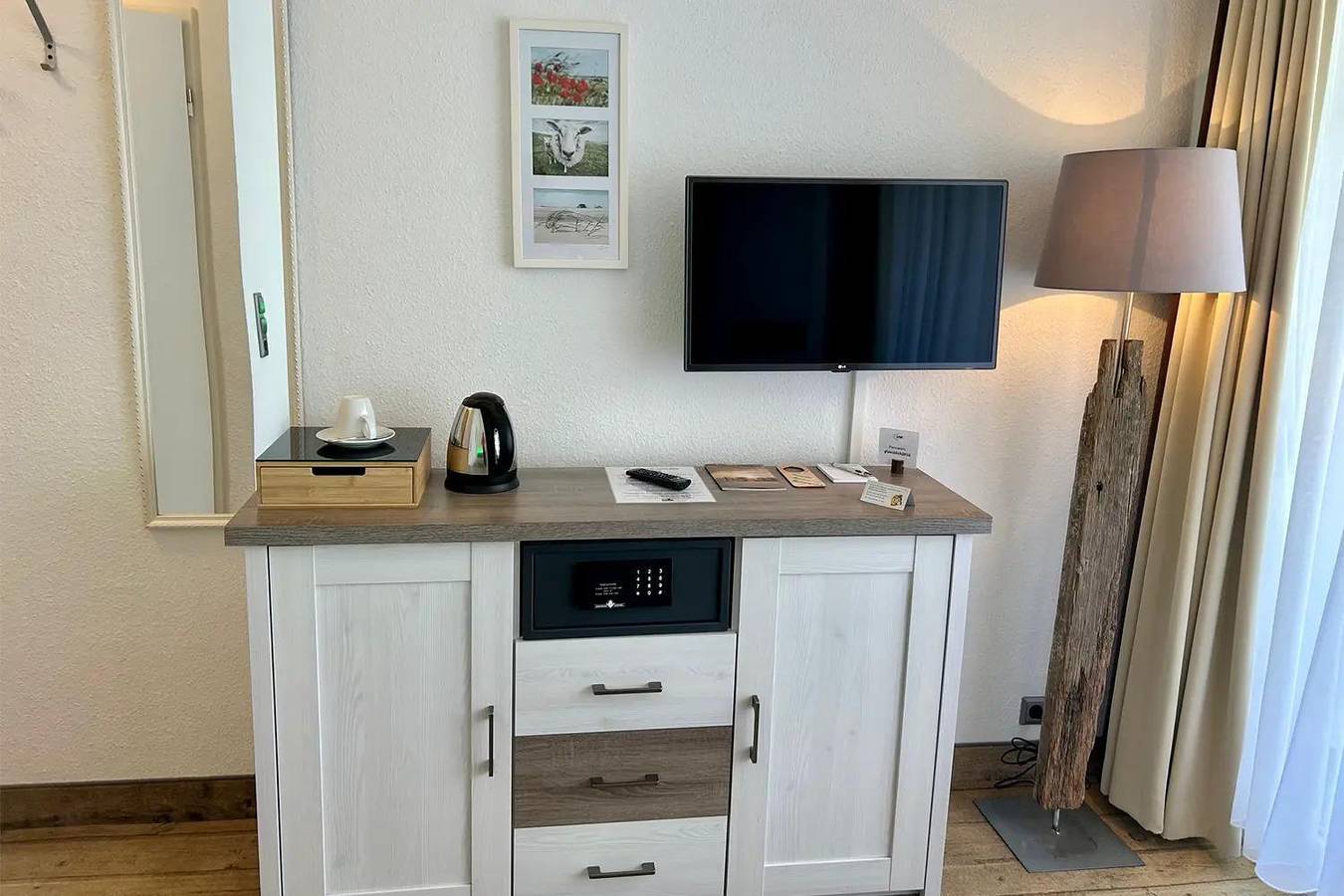 Ganze Ferienwohnung, Einzelzimmer (Ezh) in St. Peter-Bad, St. Peter-Ording