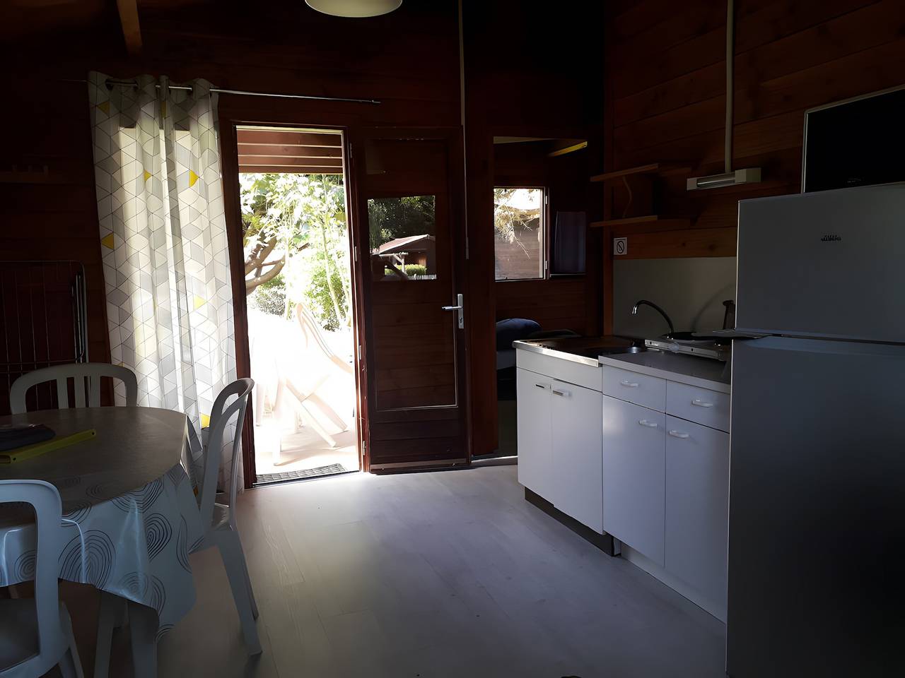 Chalet « Bois 4 » avec piscine partagée et terrasse privée in Saint-Gervais (Vendée), Vendée