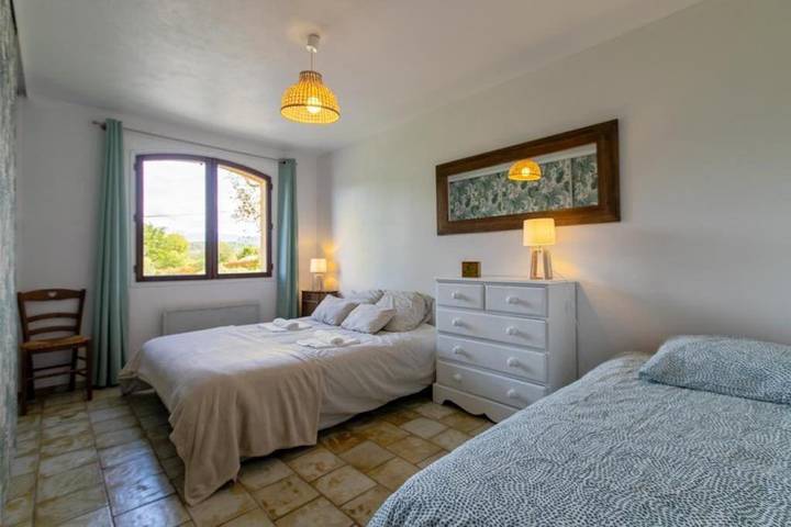 Villa pour 7 personnes, avec Balcon et Jacuzzi ainsi que Terrasse et Jardin à Opio - 2