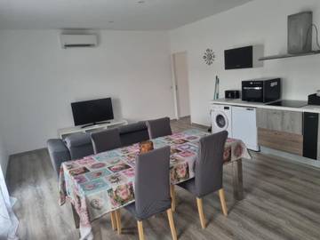 Gîte pour 4 personnes, avec balcon à Cransac