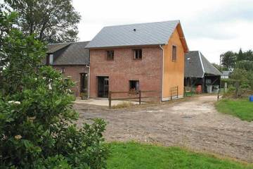 Location de vacances pour 5 personnes, avec jardin à Bréauté