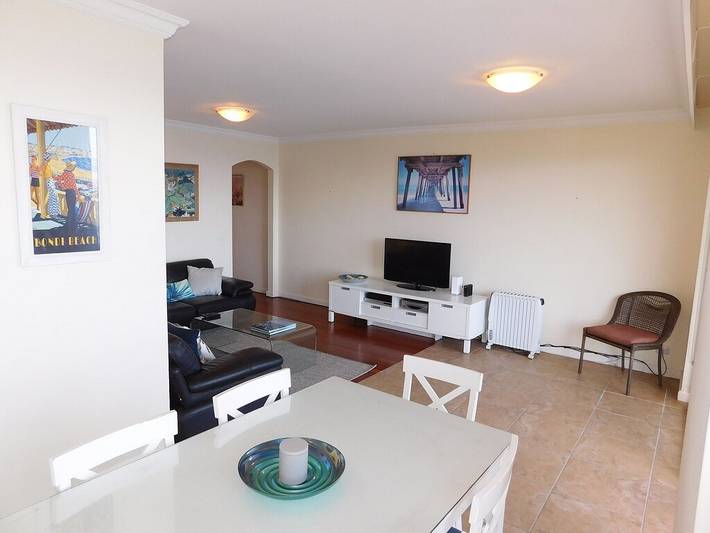 Vakantieappartement voor 4 personen, met whirlpool en balkon in Bondi