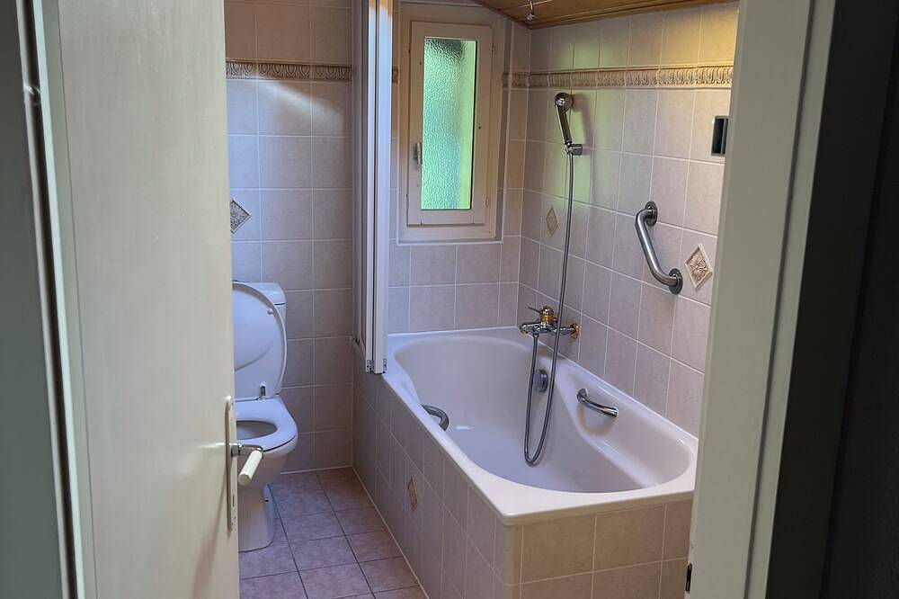 Ganze Wohnung, Charmantes Alpen‑Apartment mit weitem Panoramablick in einer friedlichen Lage in Martigny-Combe, Mont-Blanc-Massiv