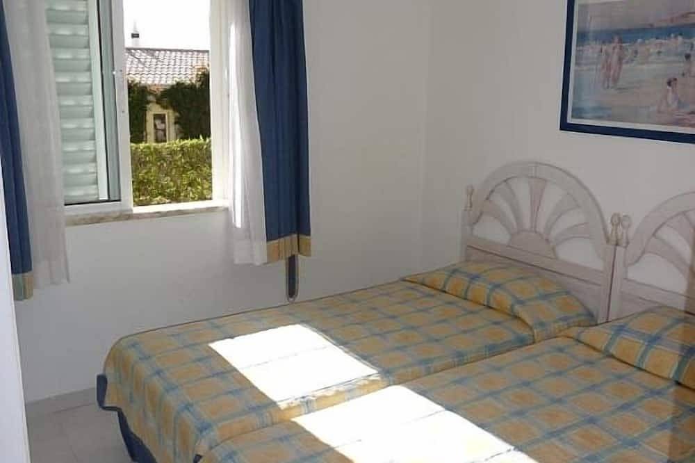 Großes Haus mit 3 Schlafzimmern, sehr gut ausgestattet, unser Zuhause in der Ferne in Budens, Faro Distrikt