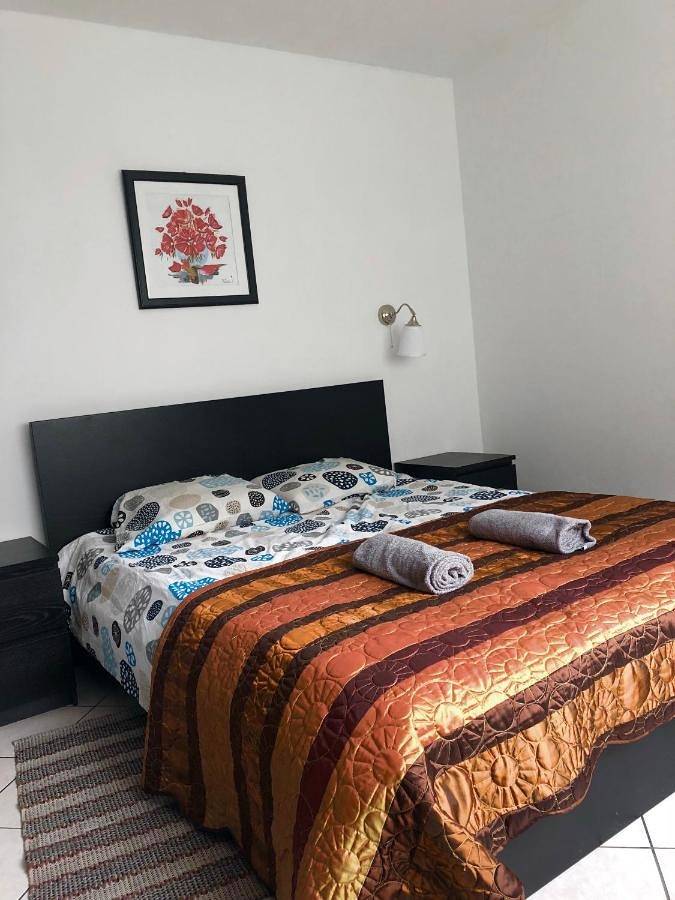 Gîte pour 9 personnes, avec vue et terrasse, animaux acceptés à Tione di Trento - 4