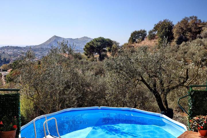 Agriturismo per 7 persone in Napoli e dintorni