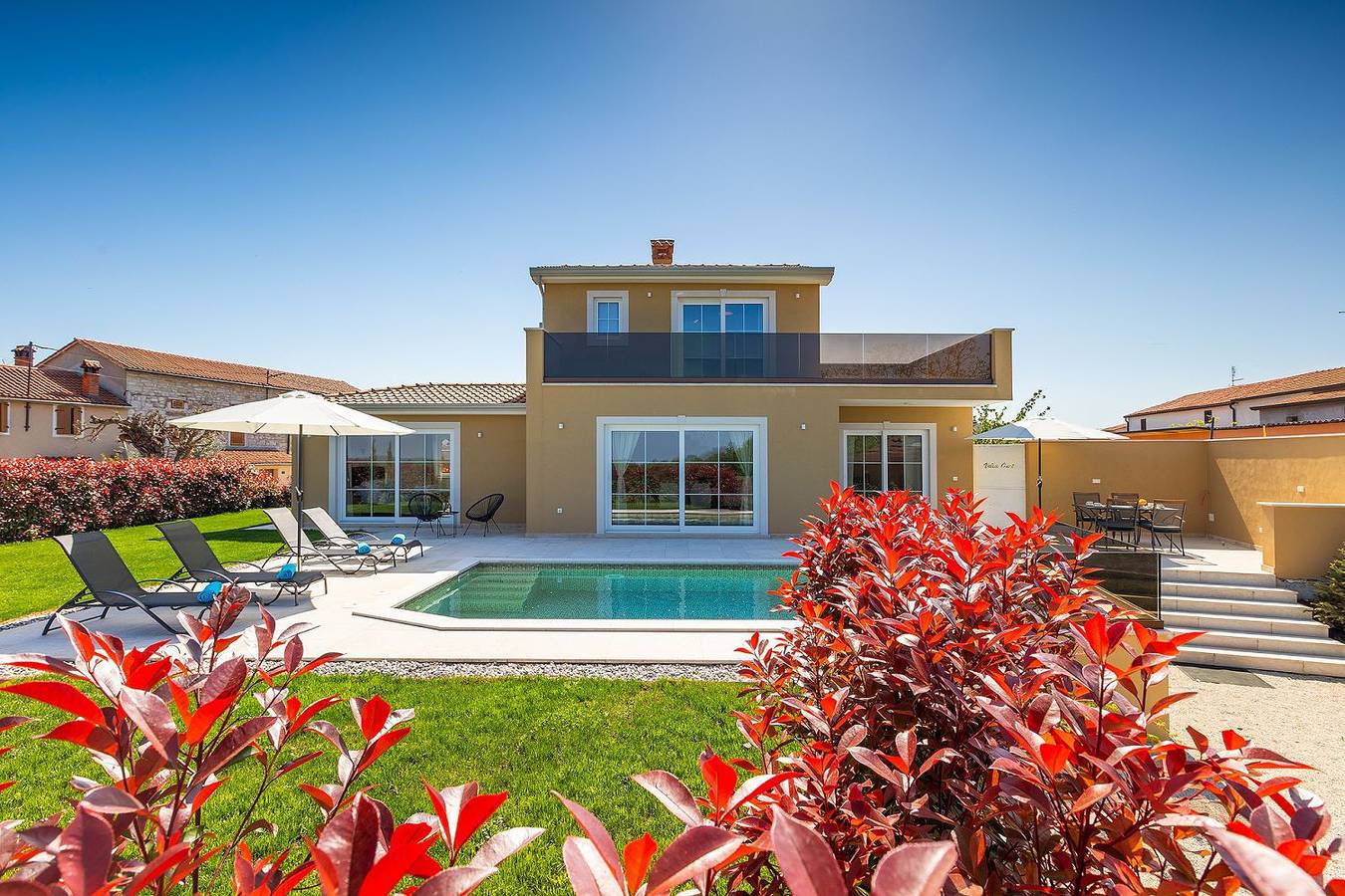 Traumhafte Finca mit Privatpool und Panoramablick in Vizinada, Zentralistrien