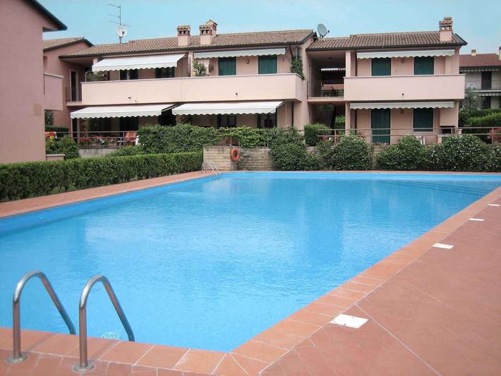 Ferielejlighed for 5 personer, med Balkon i Lazise