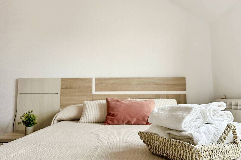 Entire apartment, El Rincón del mar - 30022 in Somo, Ribamontán al Mar