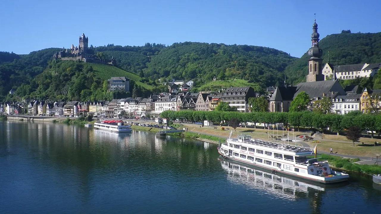 Ganze Ferienwohnung, Ferienwohnung für 4 Personen (60 m²) in Ernst in Ernst, Cochem-Zell